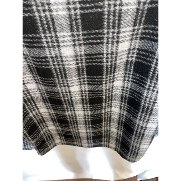 John Wayne Men’s Work Sweater Size Medium Gray Plaid Rugged Workwear Outdoors - Picture 12 of 12